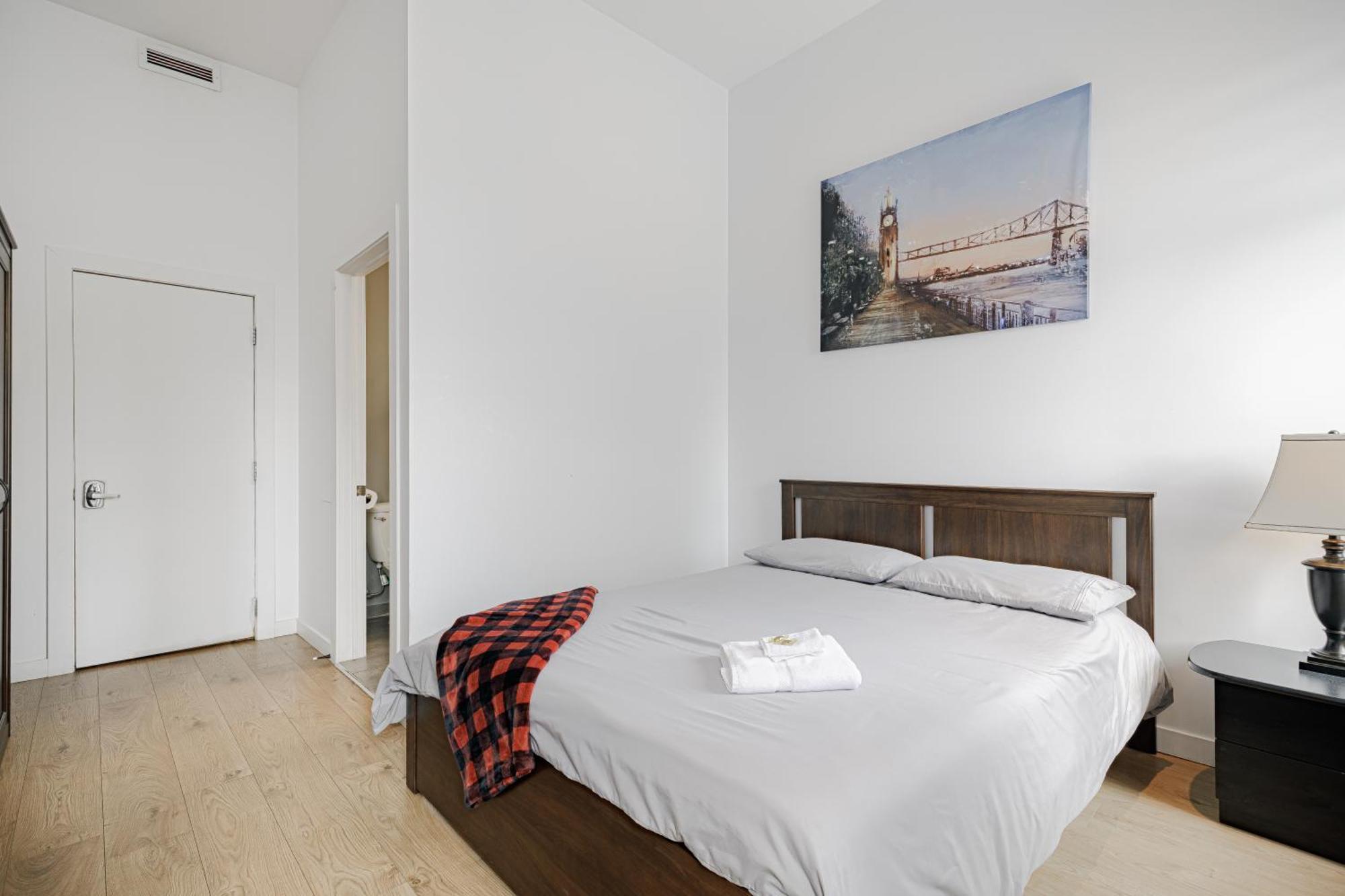 Homa Homestay Hotel By Olympic Stadium Montreal Auberge-Hostel Kültér fotó