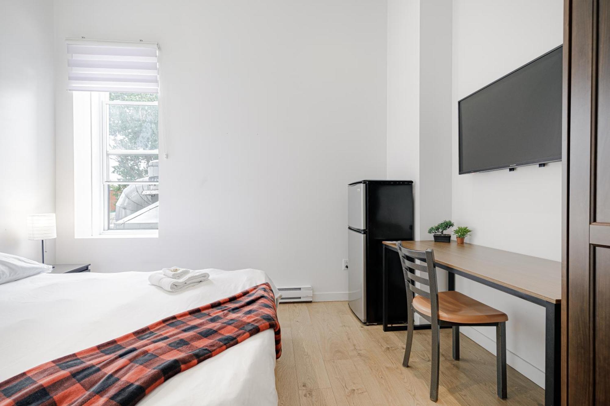 Homa Homestay Hotel By Olympic Stadium Montreal Auberge-Hostel Kültér fotó